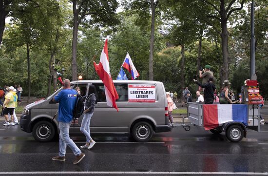 Austria Ukraine Financial Support Protest