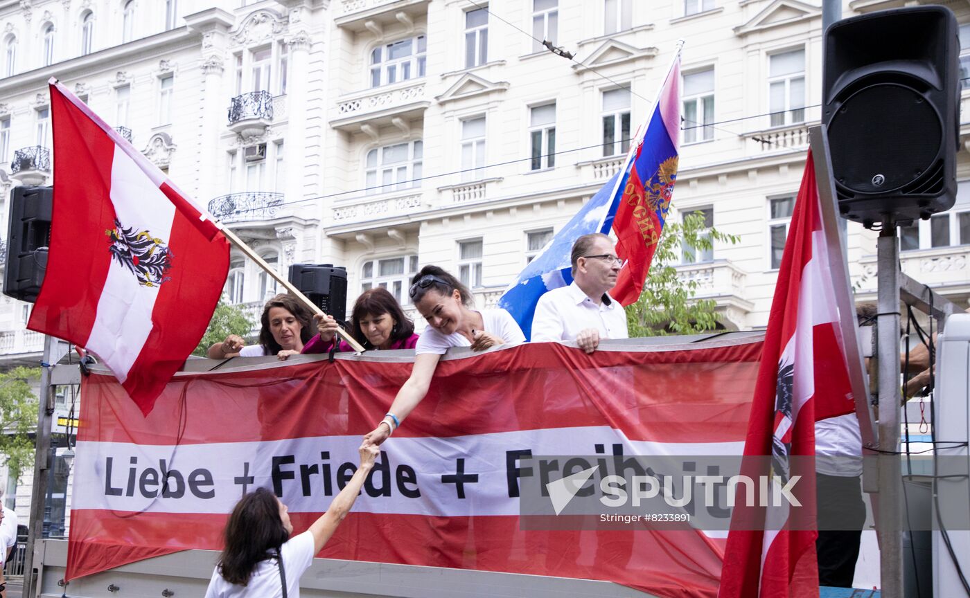 Austria Ukraine Financial Support Protest