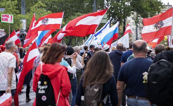 Austria Ukraine Financial Support Protest