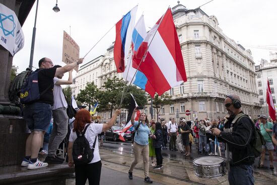 Austria Ukraine Financial Support Protest