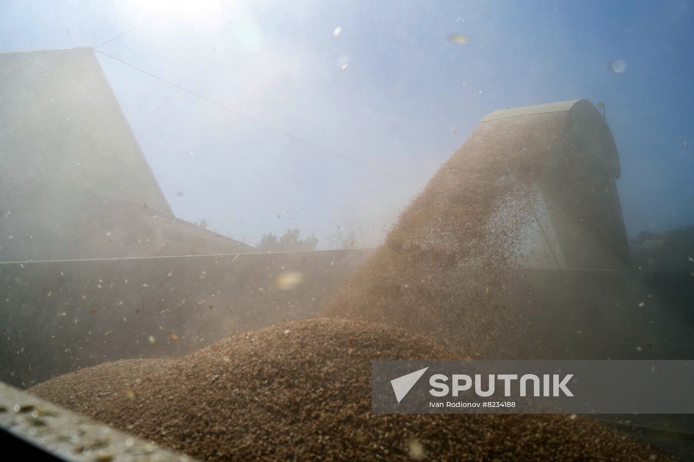 Ukraine Agriculture Wheat Harvesting