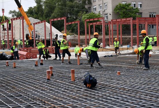 DPR Russia Ukraine Military Operation Construction Site