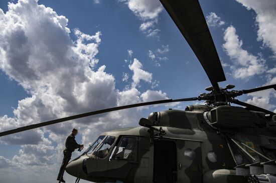 Ukraine Russia Military Operation Airfield