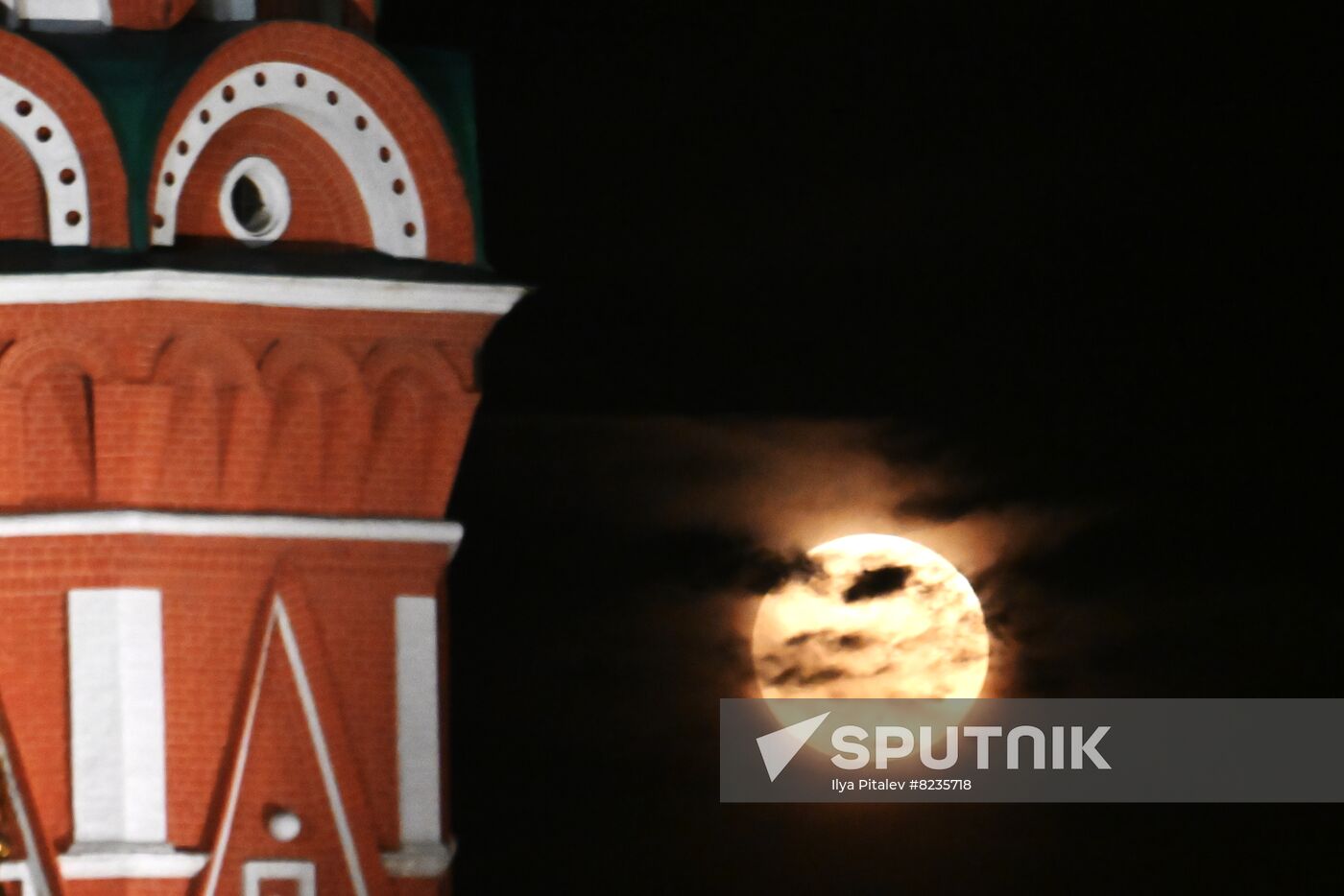 Russia Supermoon