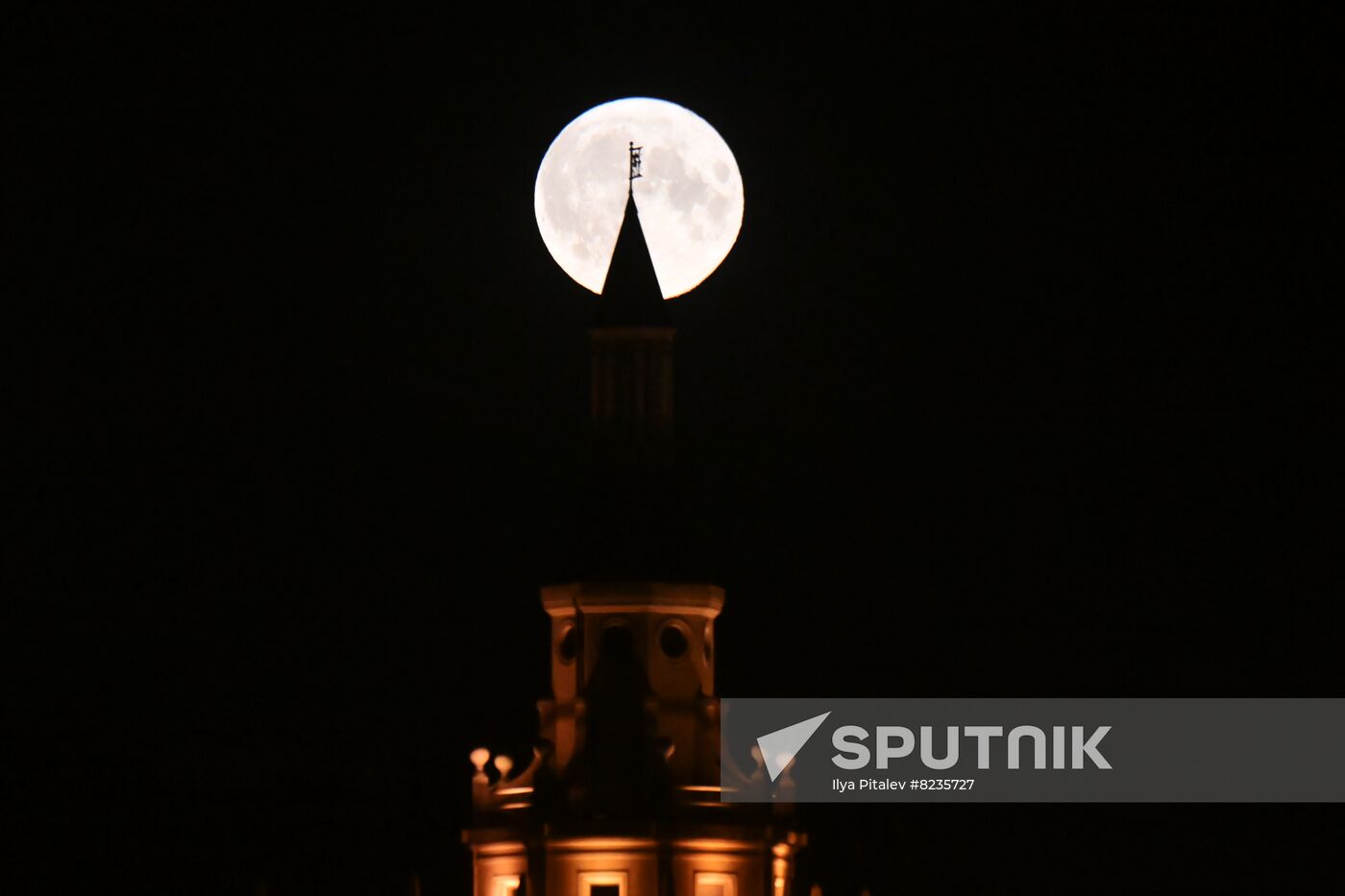 Russia Supermoon