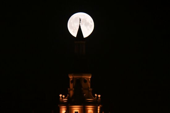 Russia Supermoon
