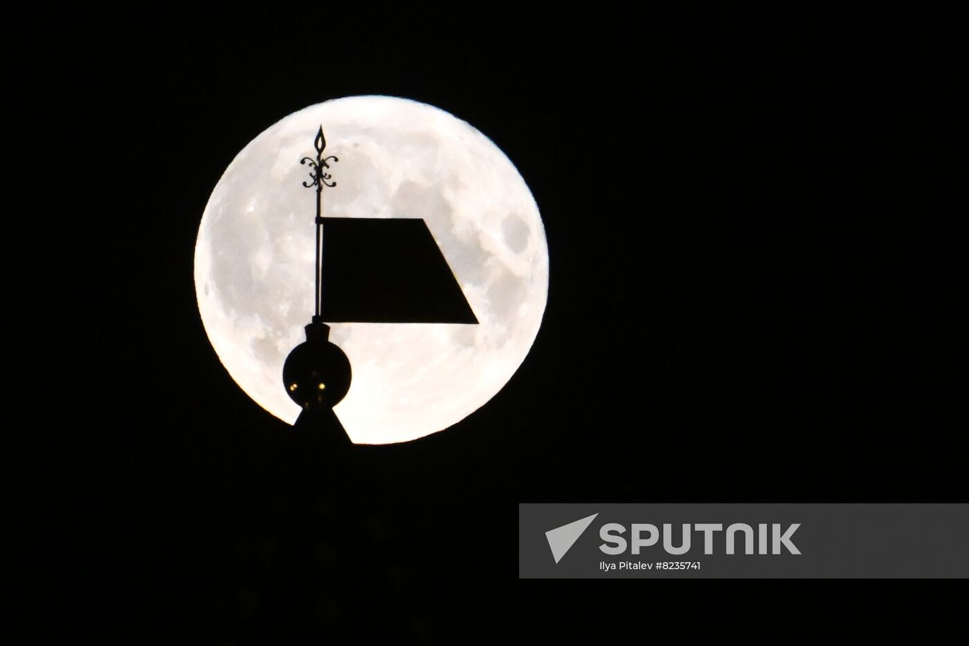 Russia Supermoon