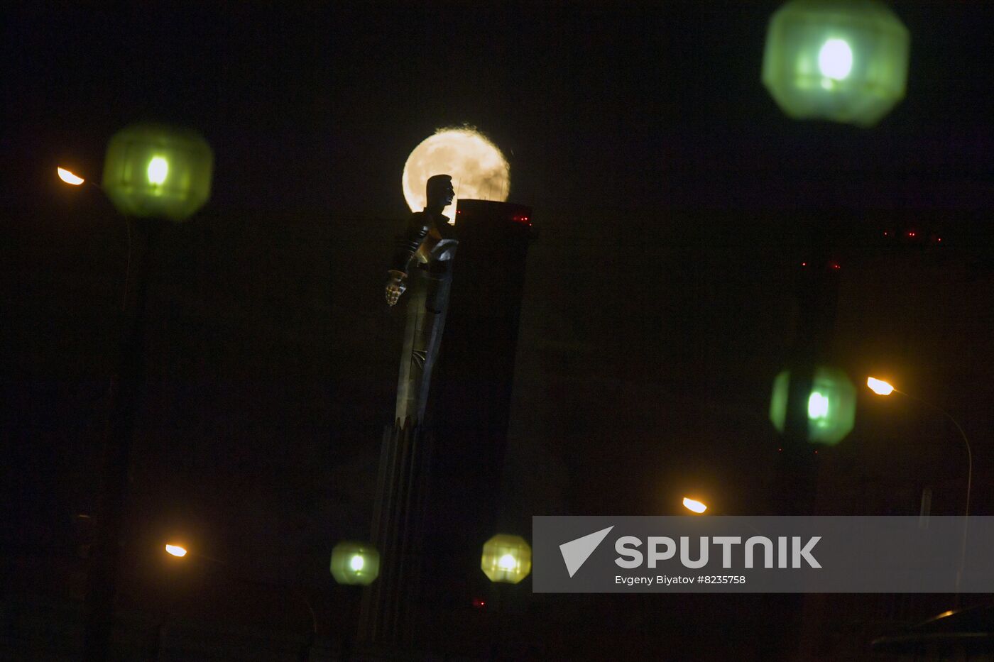 Russia Supermoon
