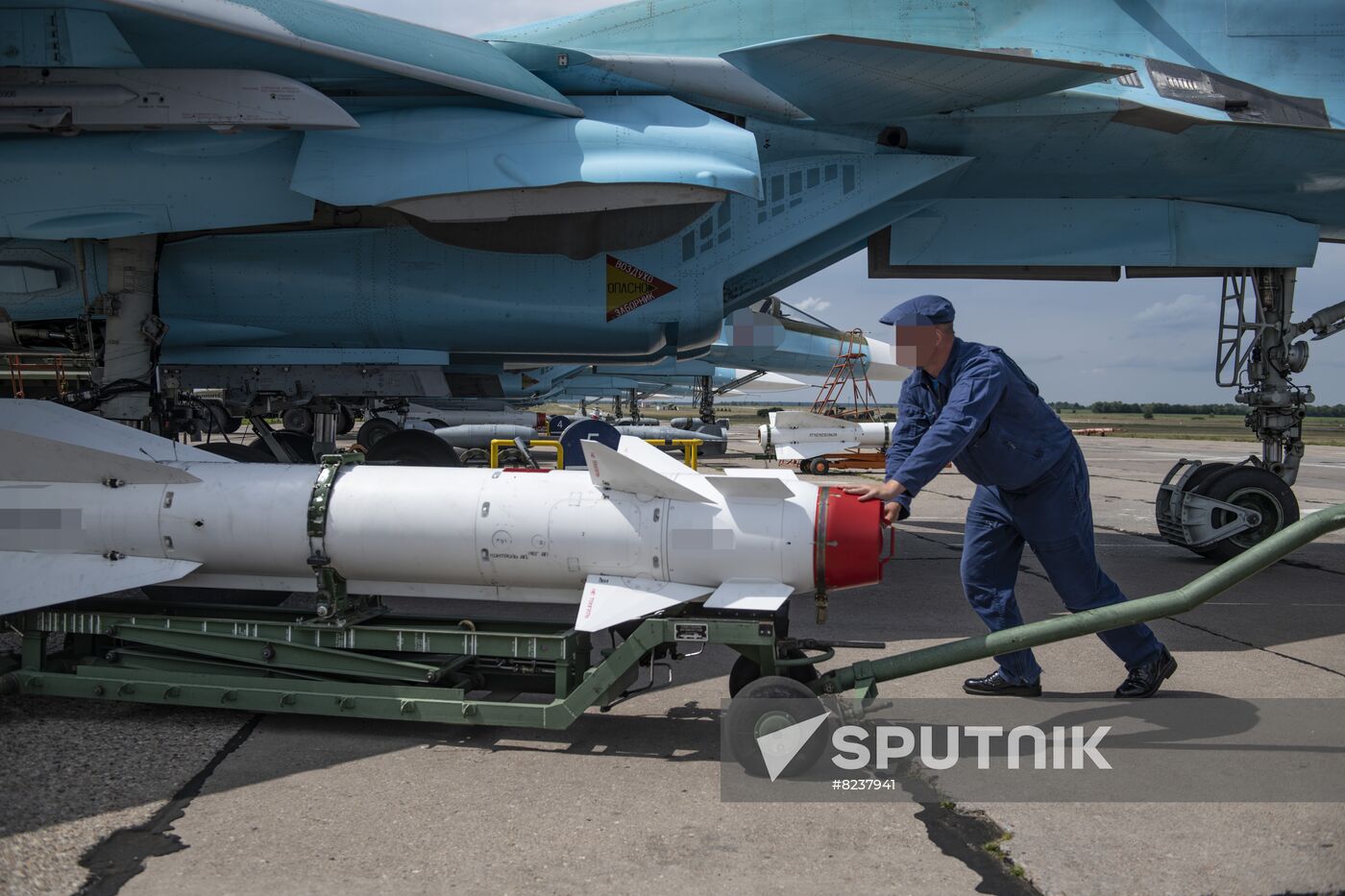 Ukraine Russia Military Operation Fighter Jets