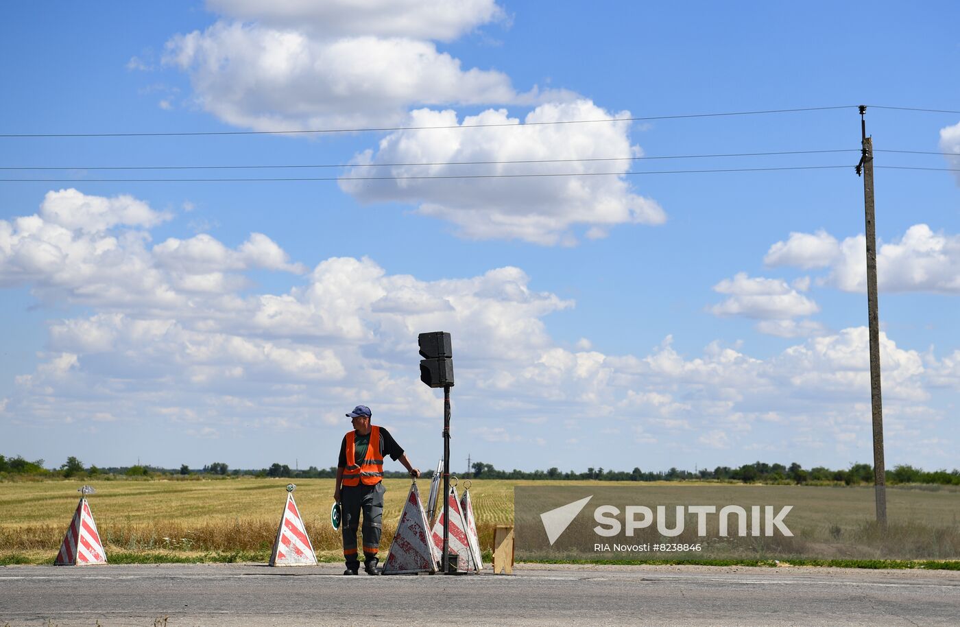 Ukraine Russia Military Operation Road Repair