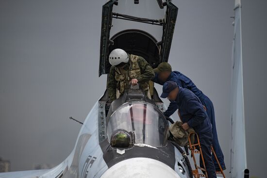 Ukraine Russia Military Operation Airfield