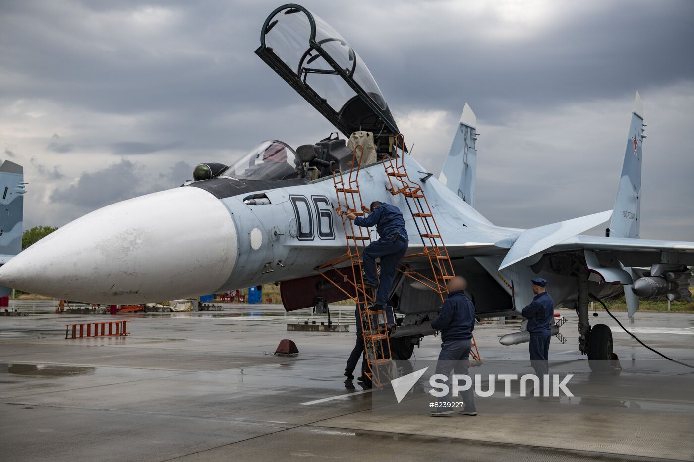 Ukraine Russia Military Operation Airfield