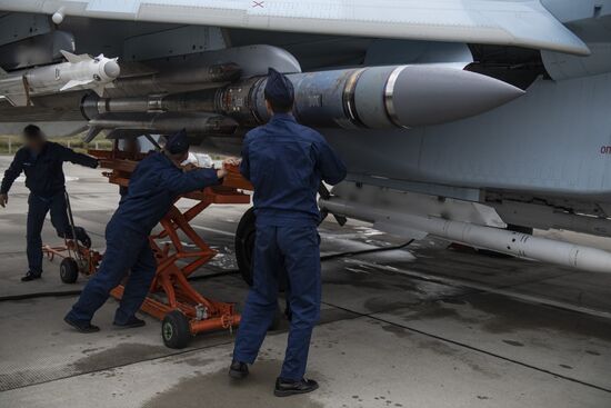Ukraine Russia Military Operation Airfield