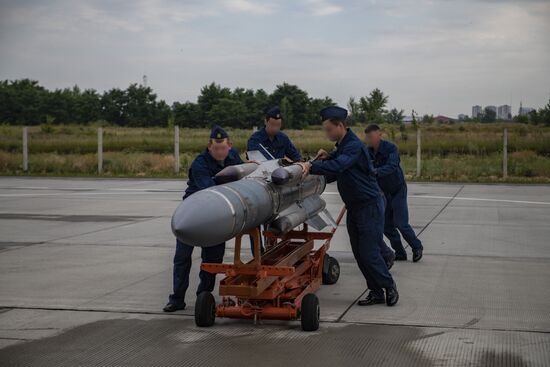Ukraine Russia Military Operation Airfield