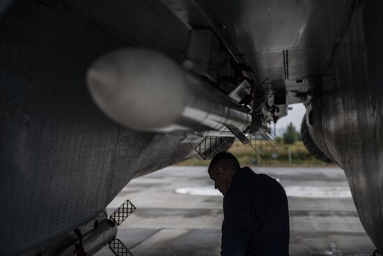 Ukraine Russia Military Operation Airfield