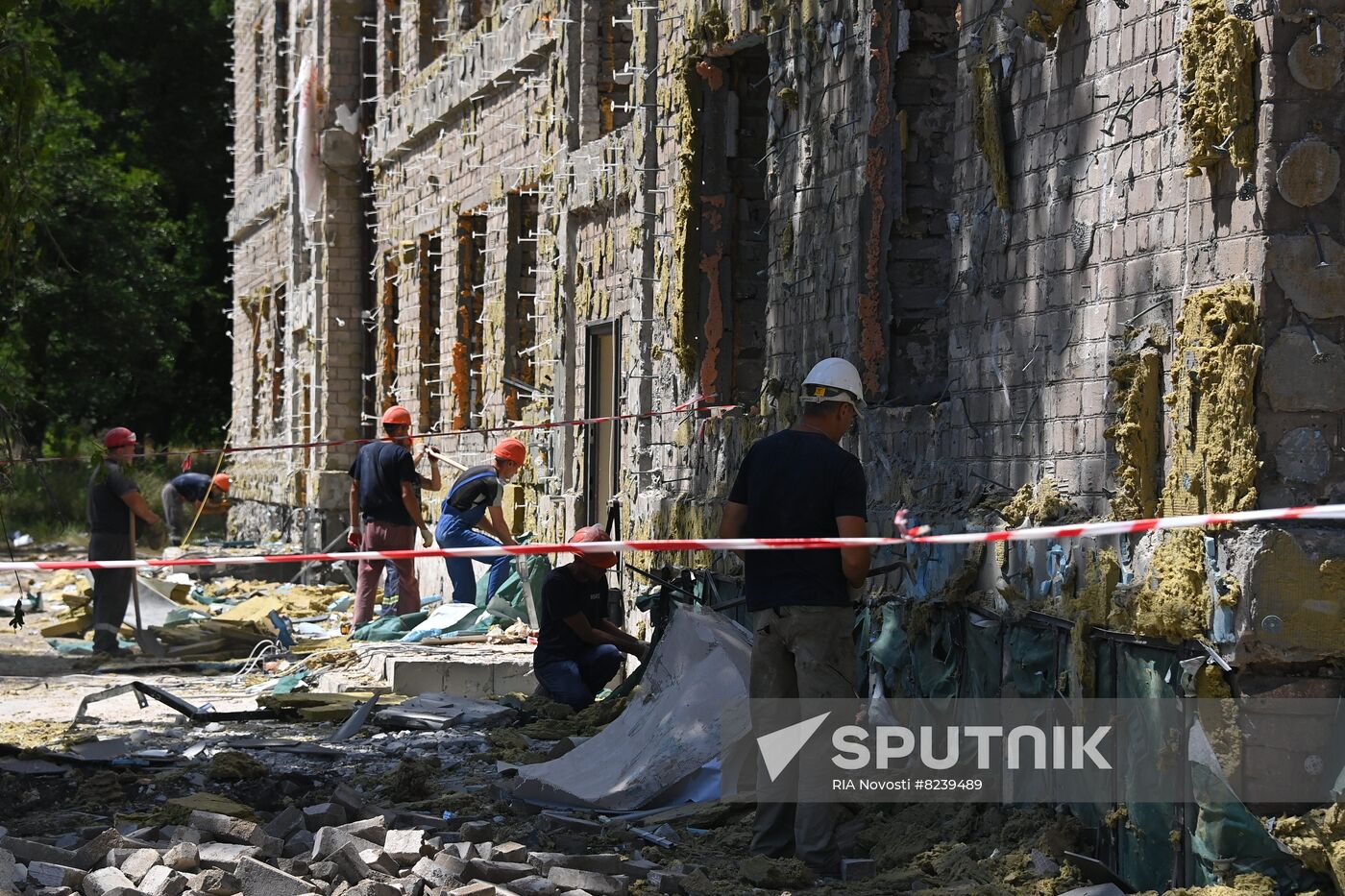 DPR Russia Ukraine Military Operation Mariupol Restoration