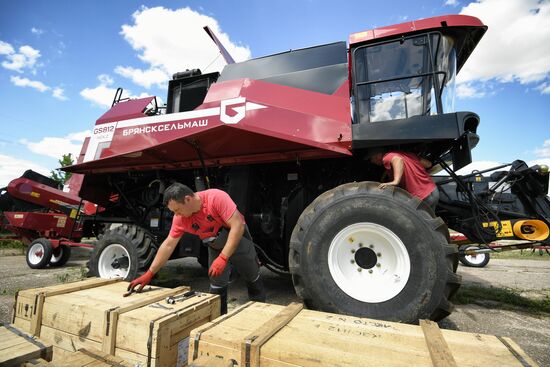 Russia Ukraine Military Operation Agricultural Machinery