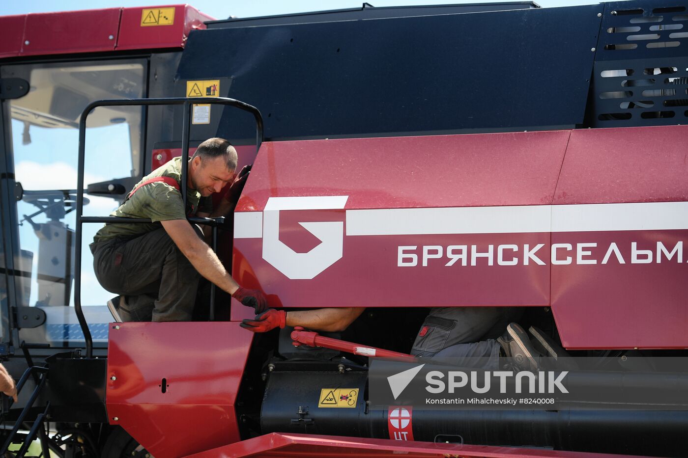Russia Ukraine Military Operation Agricultural Machinery