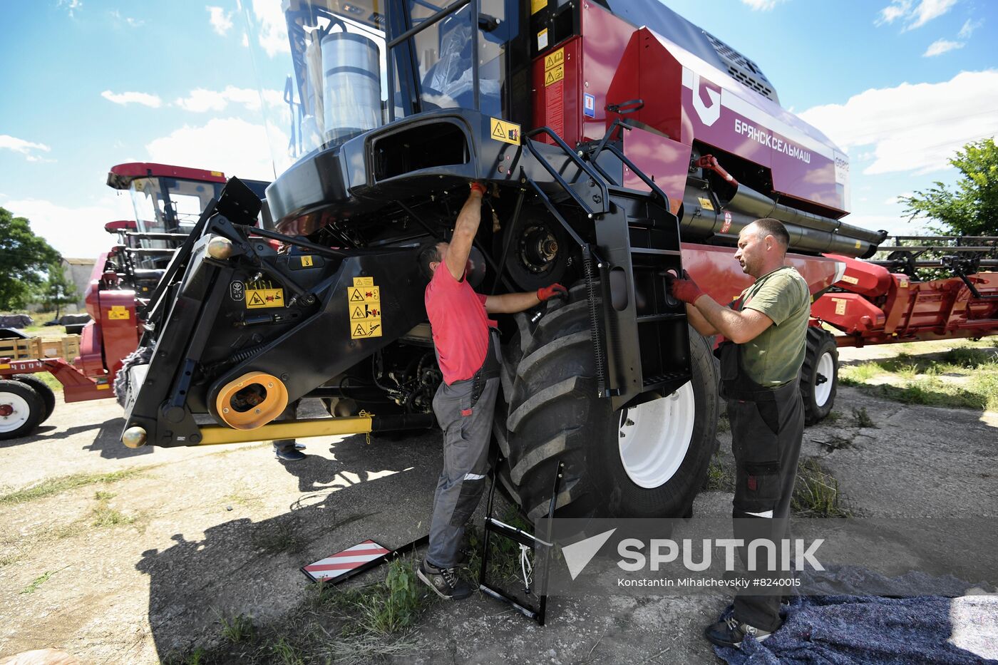 Russia Ukraine Military Operation Agricultural Machinery