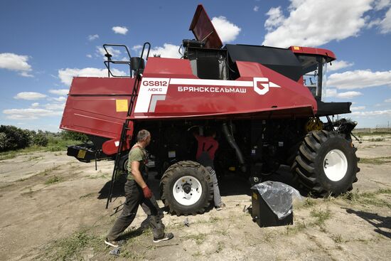 Russia Ukraine Military Operation Agricultural Machinery