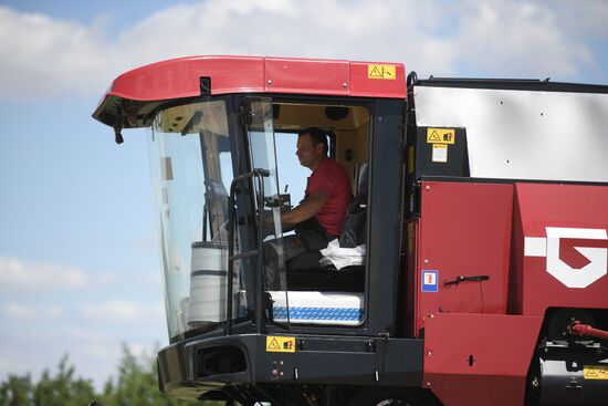Russia Ukraine Military Operation Agricultural Machinery