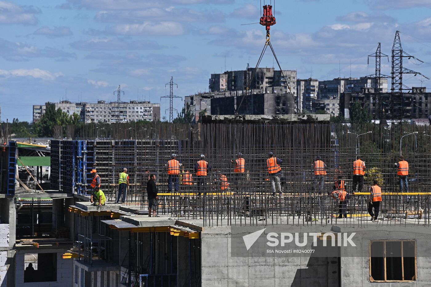 DPR Russia Ukraine Military Operation Residential Construction