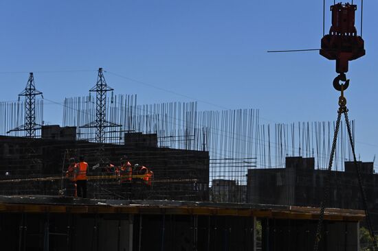 DPR Russia Ukraine Military Operation Residential Construction