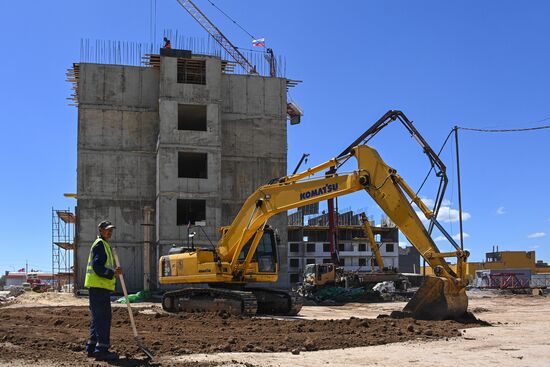 DPR Russia Ukraine Military Operation Residential Construction