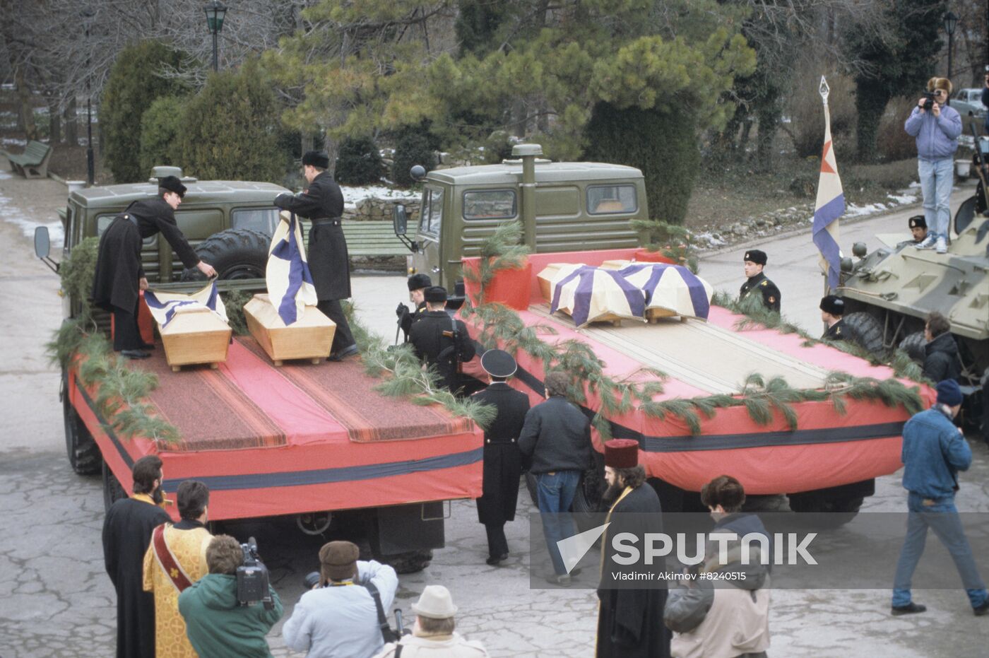 Reinterring remains of admirals of Russian Navy