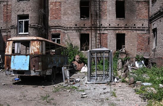 DPR Russia Ukraine Military Operation Mariupol Museum