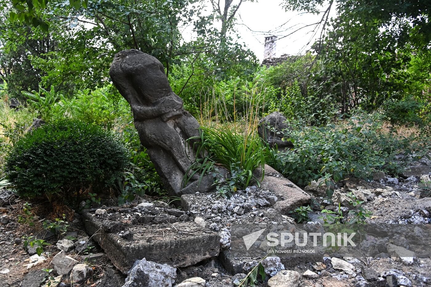 DPR Russia Ukraine Military Operation Mariupol Museum