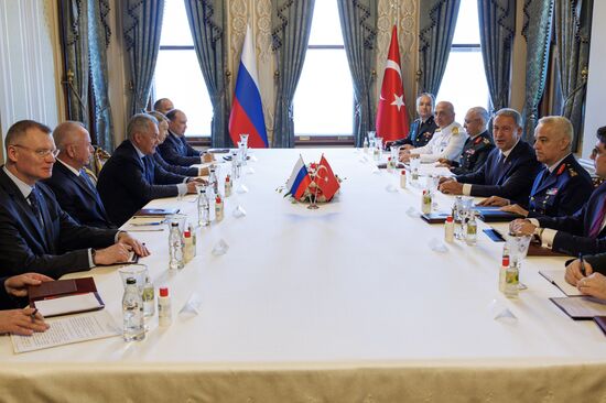 Turkey Russia Defence Ministers