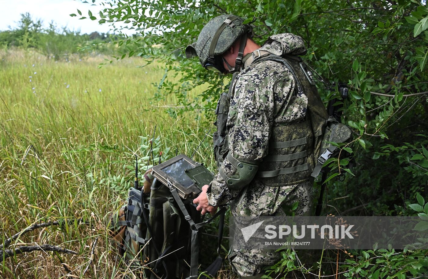 DPR Russia Ukraine Military Operation Demining