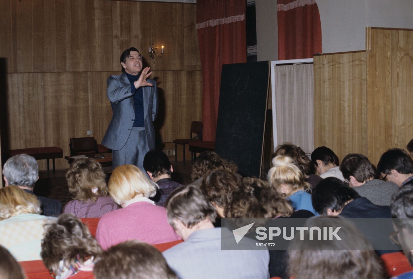Master of psychological experiments Yury Gorny