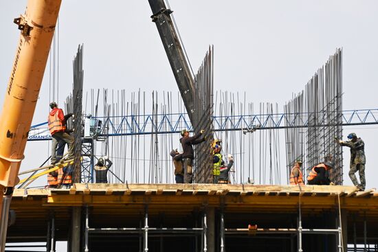 DPR Russia Ukraine Military Operation Residential Construction