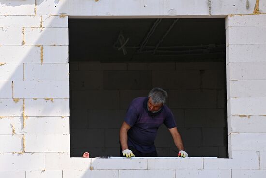 DPR Russia Ukraine Military Operation Residential Construction