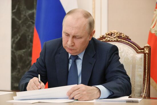 Russia Putin Government