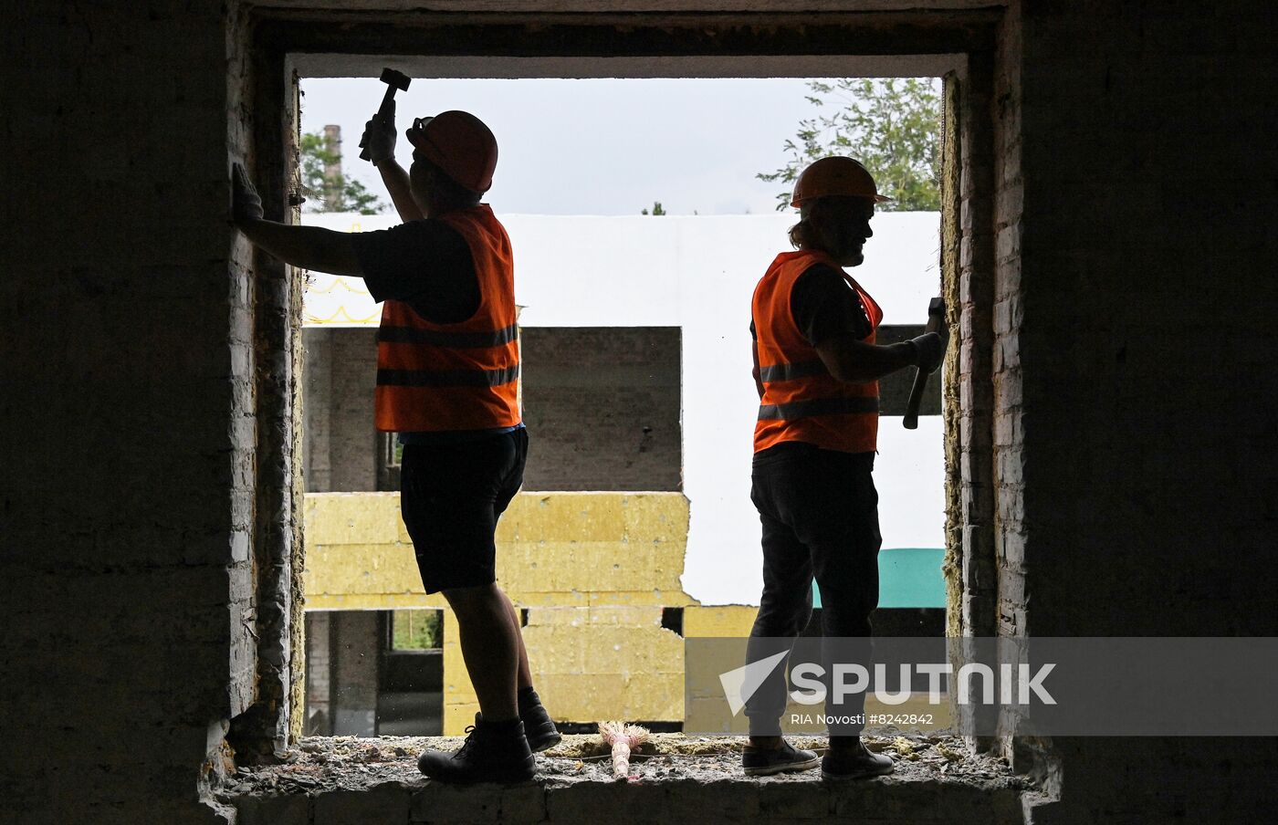 DPR Russia Ukraine Military Operation Kindergarten Restoration