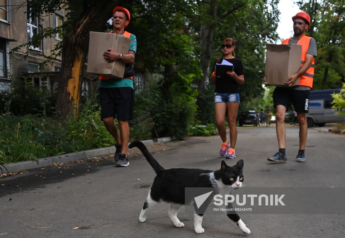 DPR Russia Ukraine Military Operation Humanitarian Aid