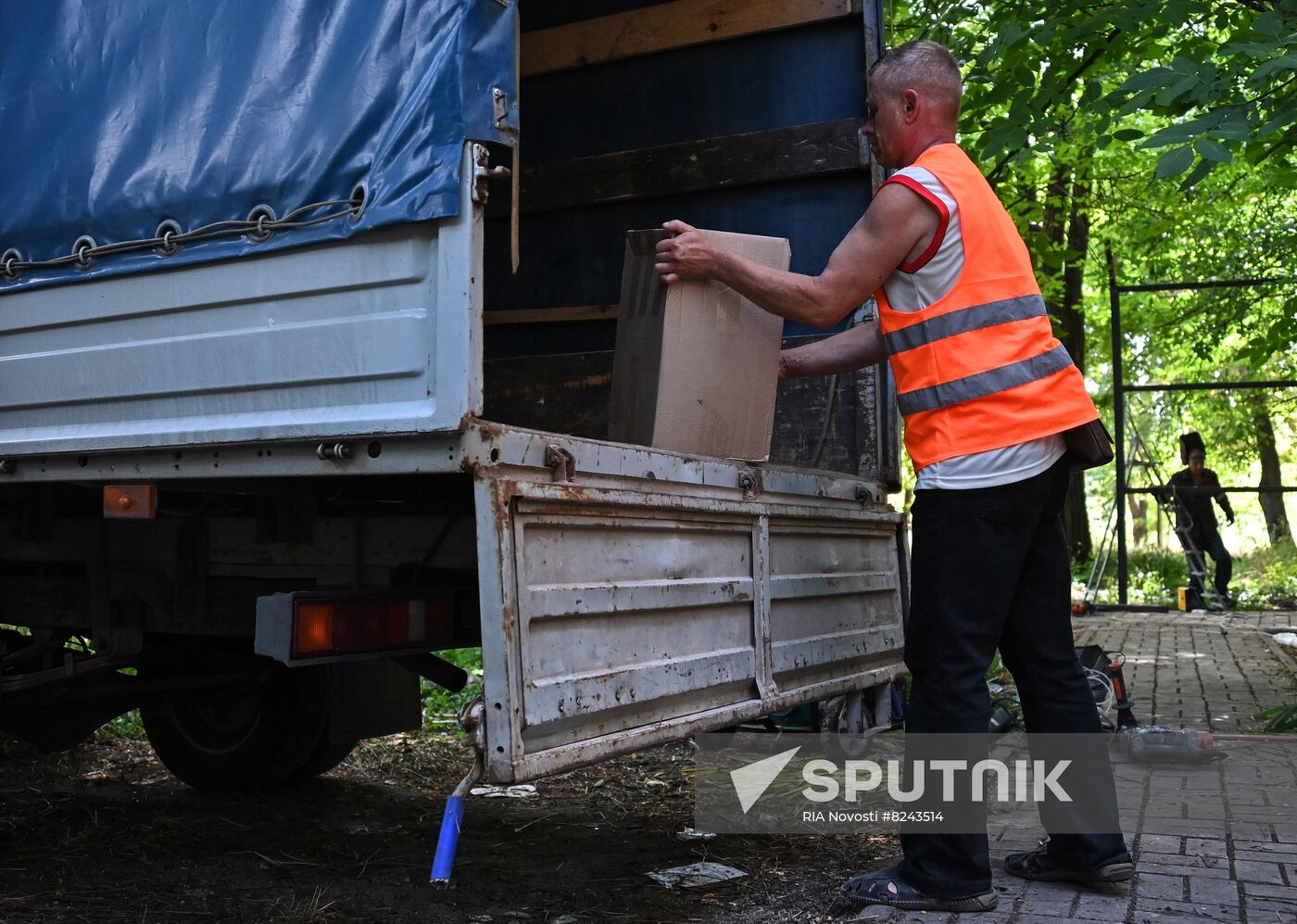 DPR Russia Ukraine Military Operation Humanitarian Aid