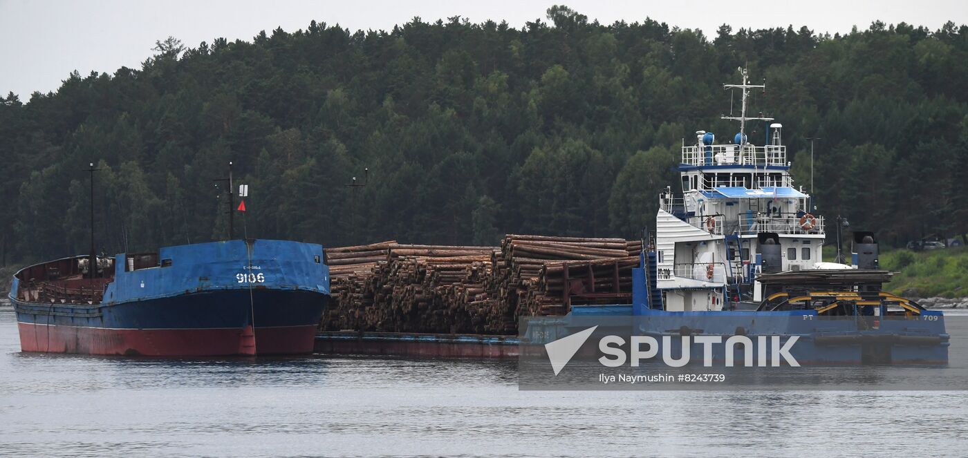 Russia Siberia Chain Steam Tow