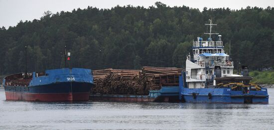 Russia Siberia Chain Steam Tow