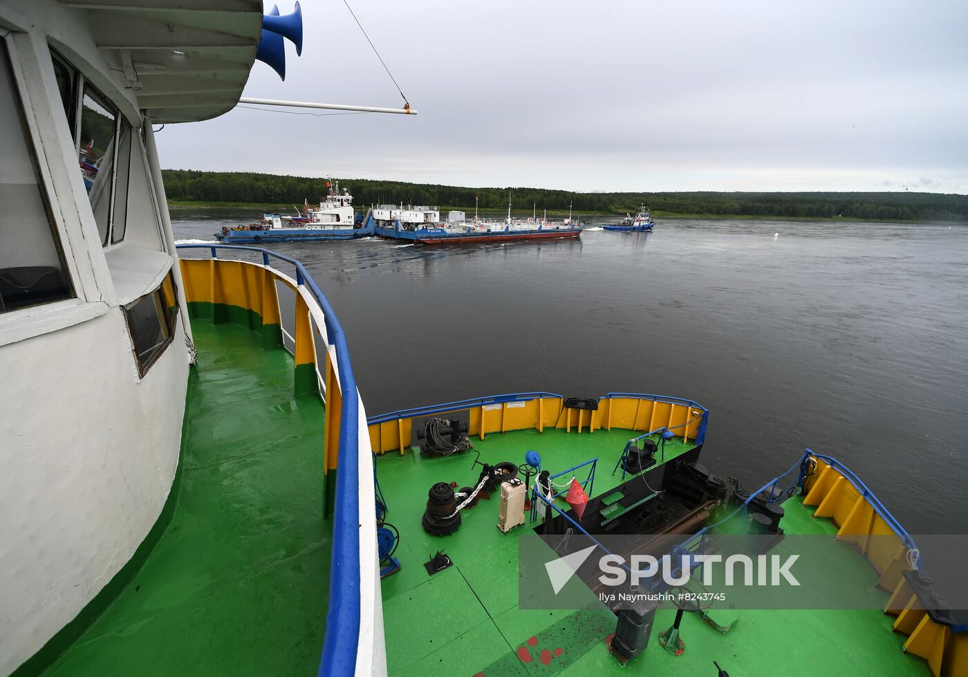 Russia Siberia Chain Steam Tow