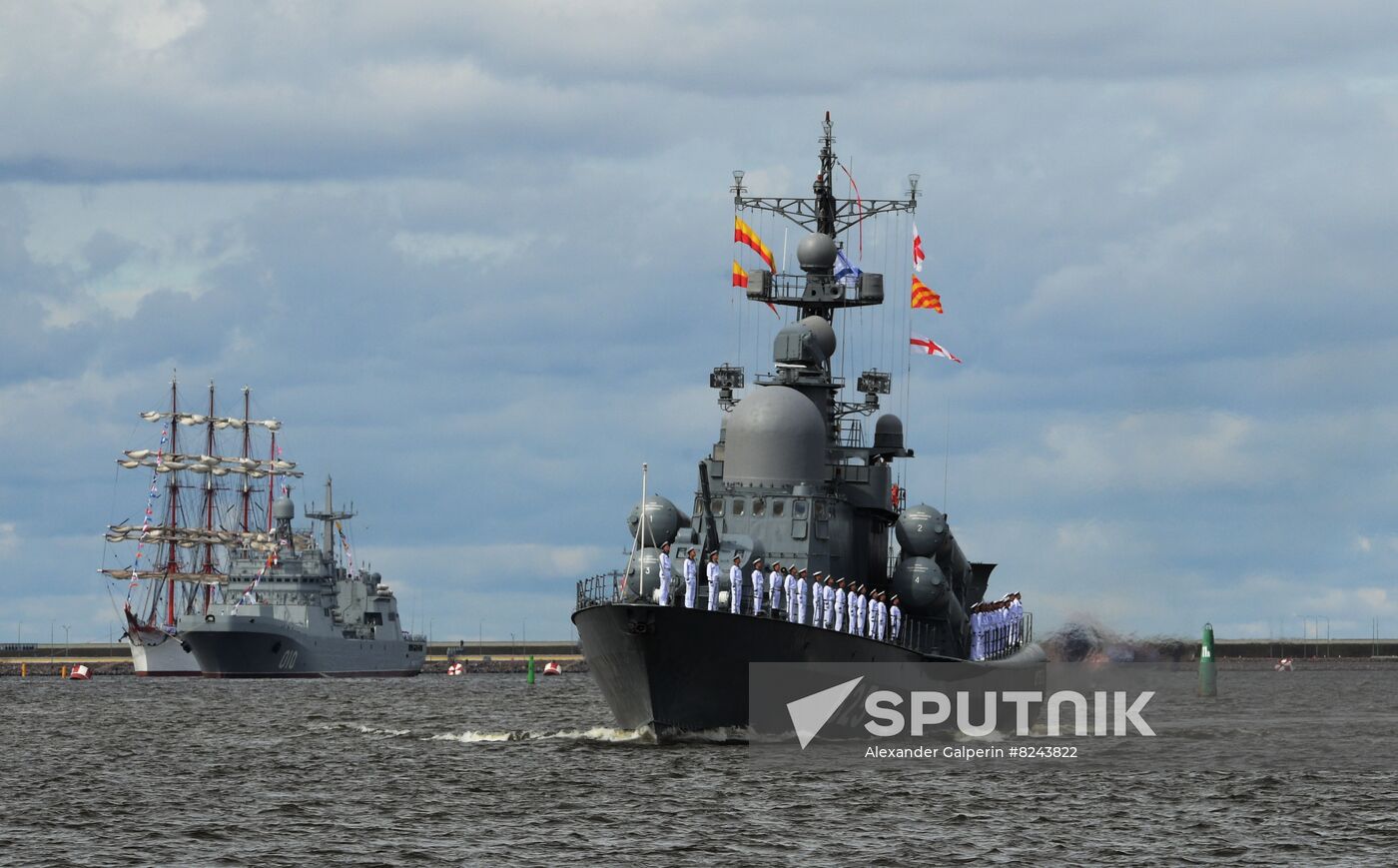 Russia Navy Day Rehearsal