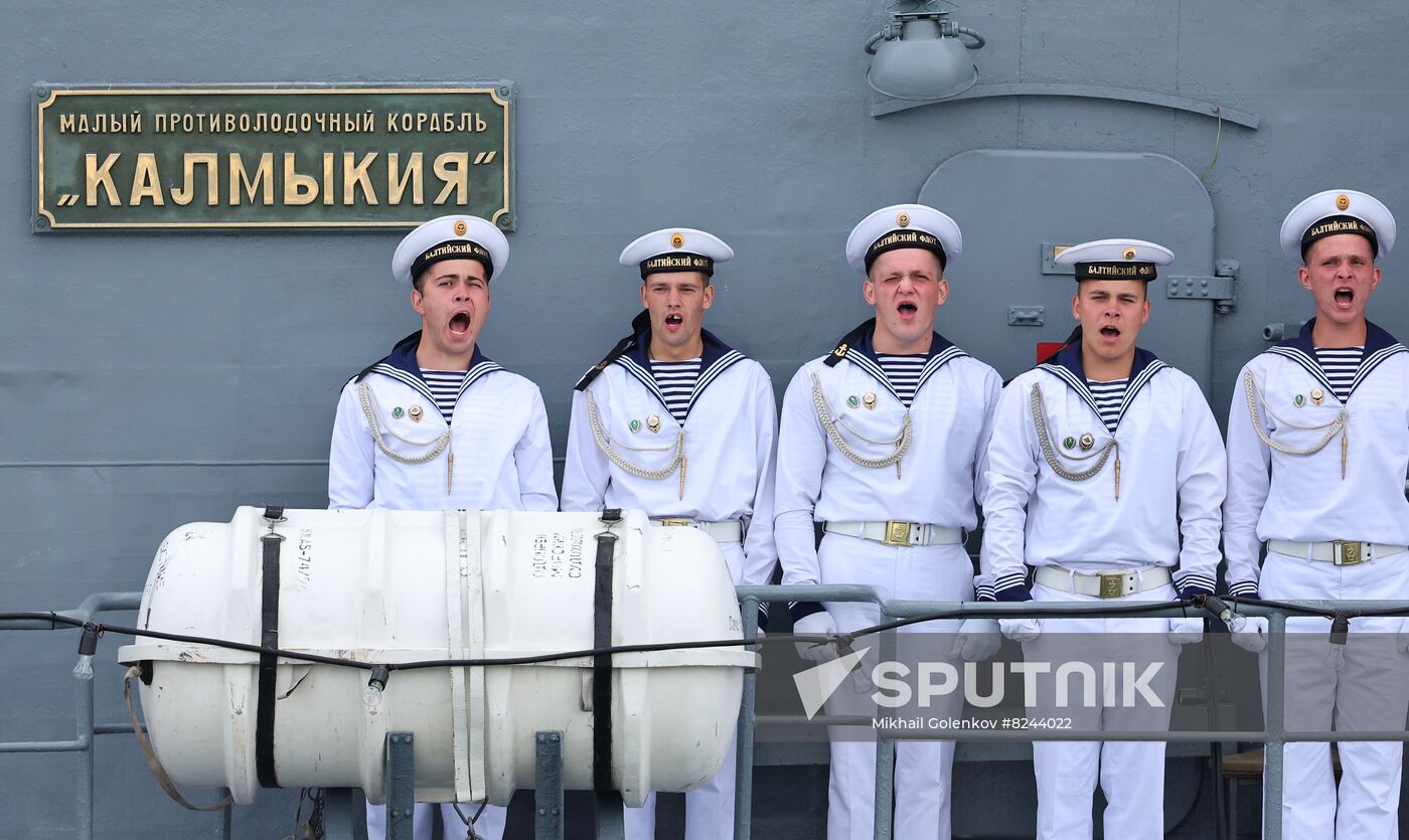 Russia Navy Day Rehearsal