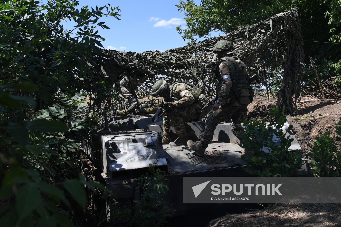 Ukraine Russia Military Operation Airborne Troops