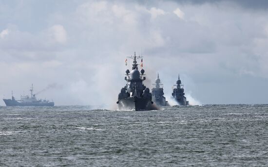 Russia Navy Day Rehearsal