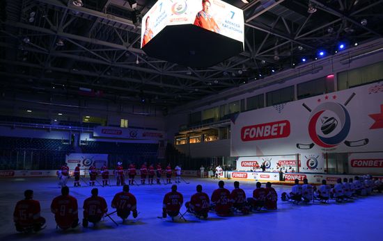 Russia Ice Hockey Paralympians Support Match