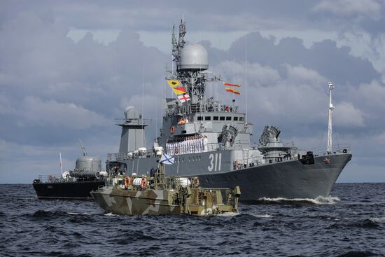 Russia Navy Day Rehearsal