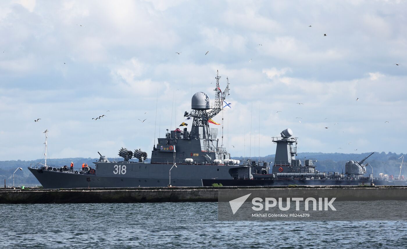 Russia Navy Day Rehearsal